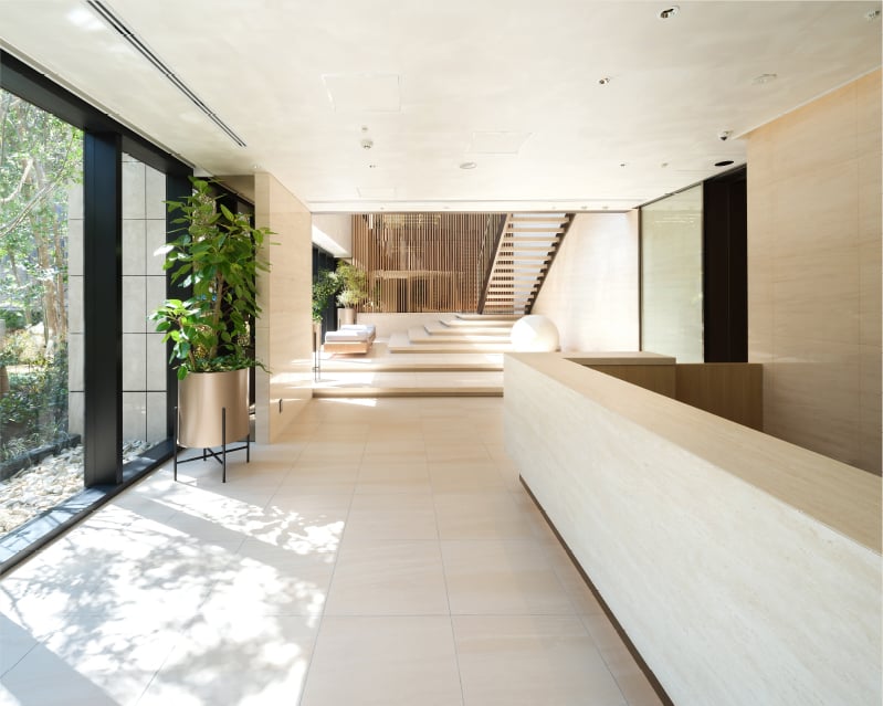 1F Entrance Hall